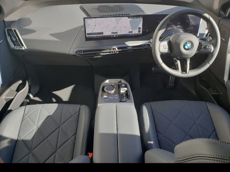 2026 BMW iX - photo 4