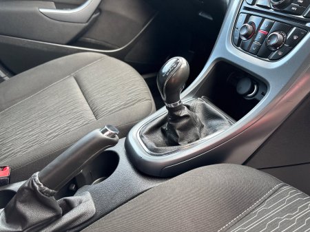 2013 Vauxhall Astra - photo 7