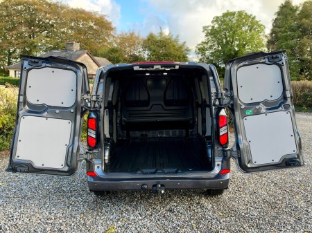 2025 Ford Transit Custom - photo 35
