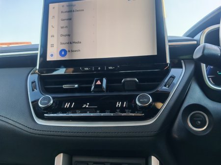 2024 Toyota Corolla - photo 22
