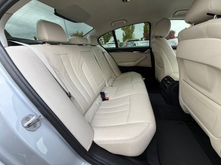 2018 BMW 5-Series - photo 14