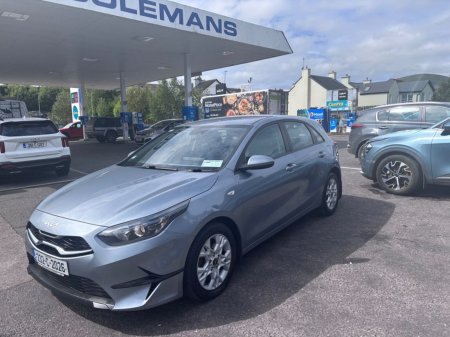2023 Kia Ceed - photo 4