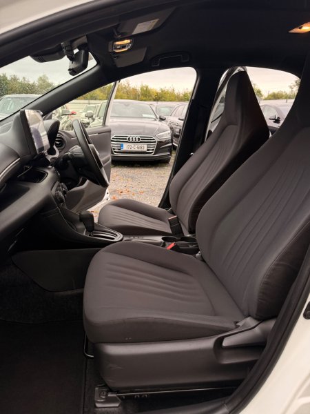 2022 Toyota Yaris - photo 37