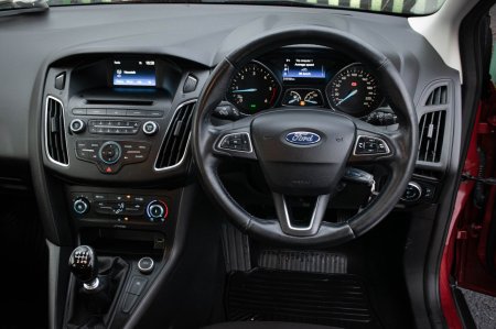2015 Ford Focus - photo 20