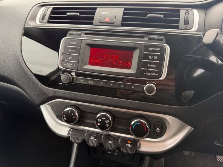 2016 Kia Rio - photo 12