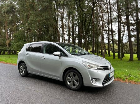 2015 Toyota Verso 1.6 D-4D 112bhp Aura (7 seater)