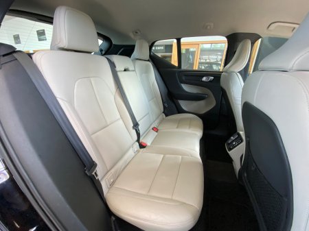 2020 Volvo XC40 - photo 11