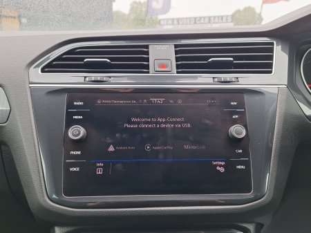 2023 Volkswagen Tiguan - photo 21