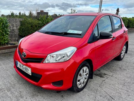 2014 Toyota Yaris - photo 6