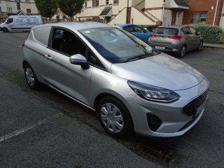 2022 Ford Fiesta - photo 6