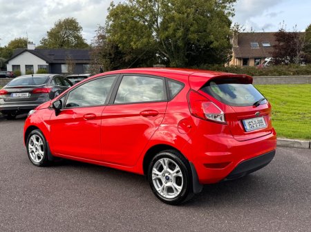 2015 Ford Fiesta - photo 7