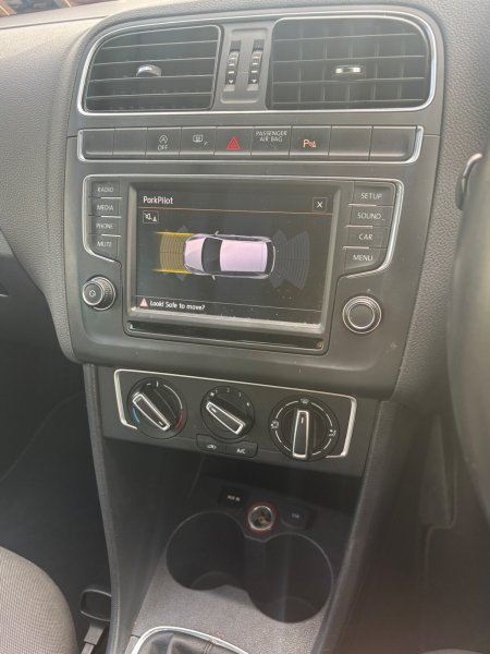 2015 Volkswagen Polo - photo 12