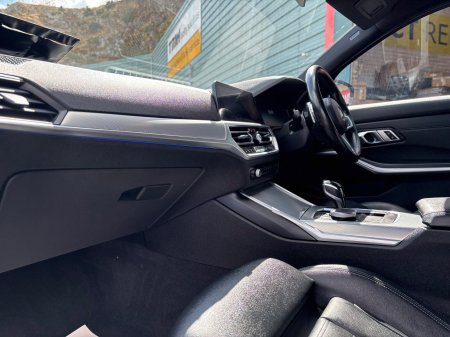 2020 BMW 3-Series - photo 14