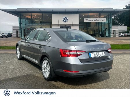 2023 Skoda Superb - photo 3