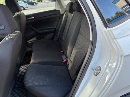 2018 Volkswagen Polo - photo 11