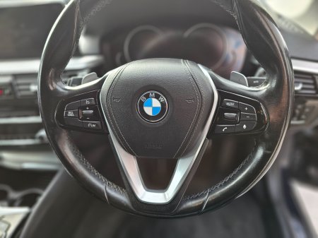 2018 BMW 5-Series - photo 11