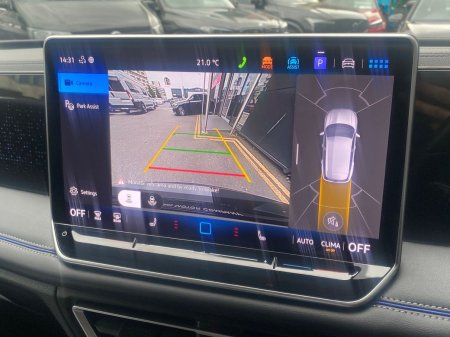 2025 Volkswagen Tiguan - photo 19