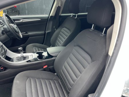 2016 Ford Mondeo - photo 6