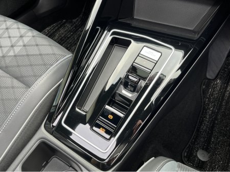 2024 Volkswagen Golf - photo 17