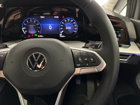 2021 Volkswagen Golf - photo 30