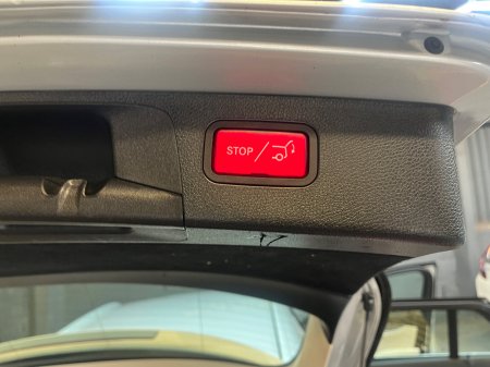 2018 Mercedes-Benz E-Class - photo 16