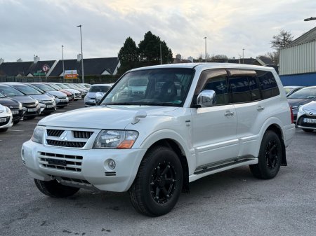 2006 Mitsubishi Pajero