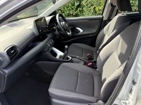 2021 Toyota Yaris - photo 6