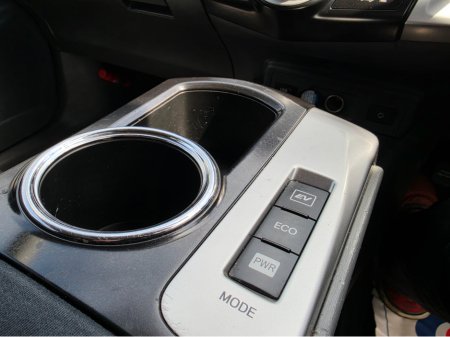 2013 Toyota Prius - photo 21