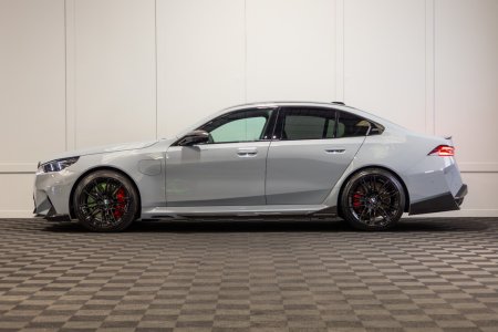2026 BMW M5 - photo 3