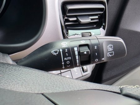 2017 Kia Stonic - photo 23