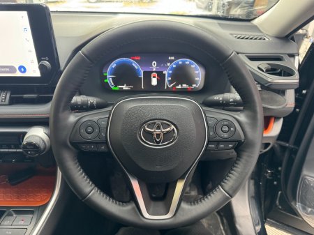 2024 Toyota RAV4 - photo 10