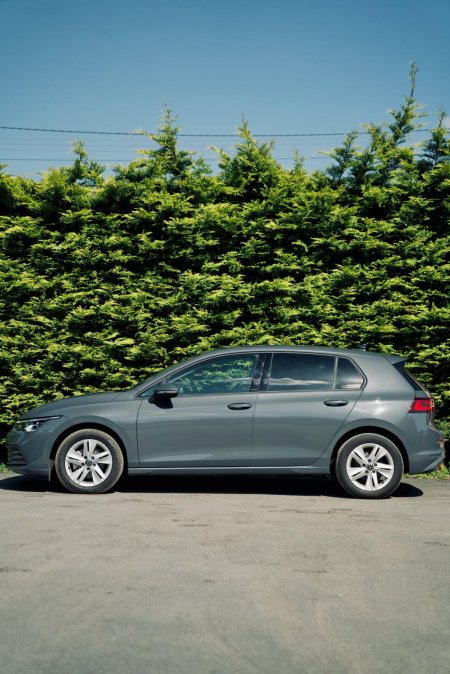 2023 Volkswagen Golf - photo 2