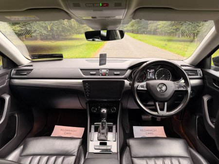 2019 Skoda Superb - photo 10