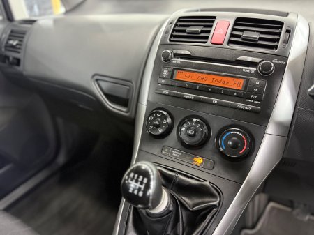 2011 Toyota Auris - photo 26