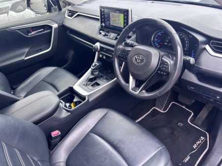 2021 Toyota RAV4 - photo 7