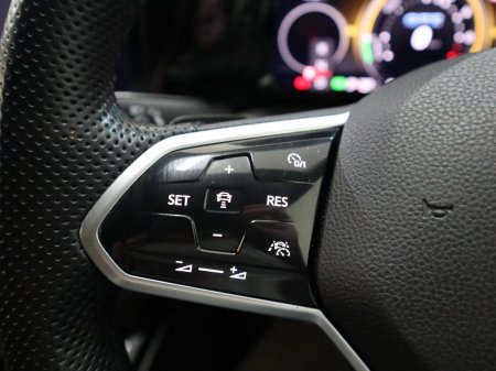 2023 Volkswagen Golf - photo 12