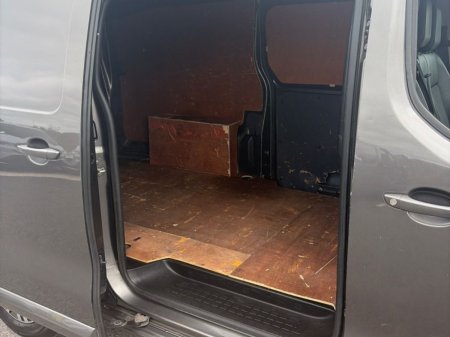2020 Opel Vivaro - photo 9