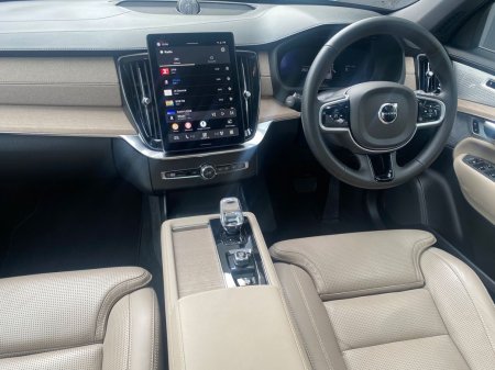 2025 Volvo XC90 - photo 13