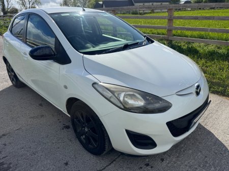 2015 Mazda Mazda2 - photo 3