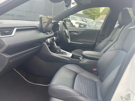 2024 Toyota RAV4 - photo 6