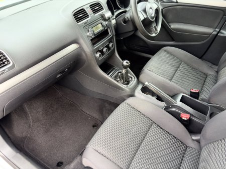 2010 Volkswagen Golf - photo 9
