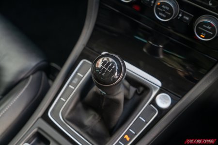 2020 Volkswagen Golf - photo 28