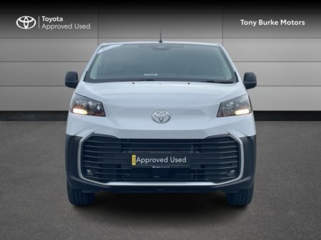 2026 Toyota Proace - photo 4