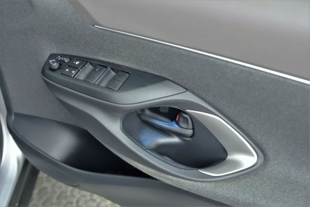 2022 Toyota Yaris Cross - photo 25