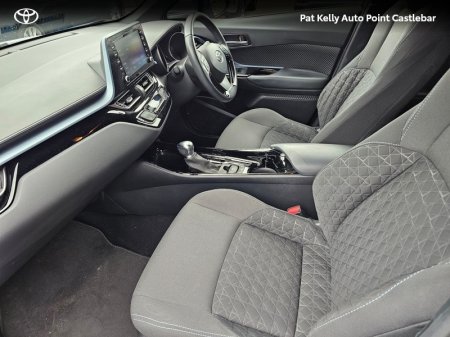 2022 Toyota C-HR - photo 6