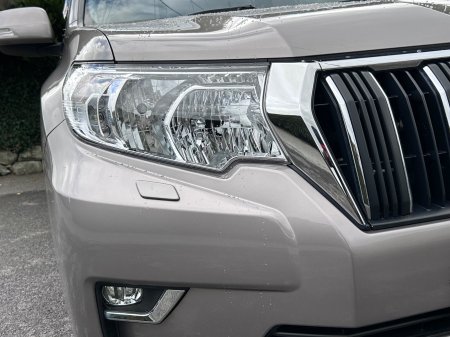2022 Toyota Land Cruiser - photo 13