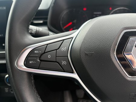 2023 Renault Clio - photo 17