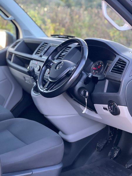 2019 Volkswagen Transporter - photo 18