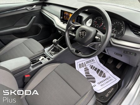 2023 Skoda Octavia - photo 8