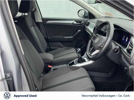 2024 Volkswagen T-Roc - photo 34
